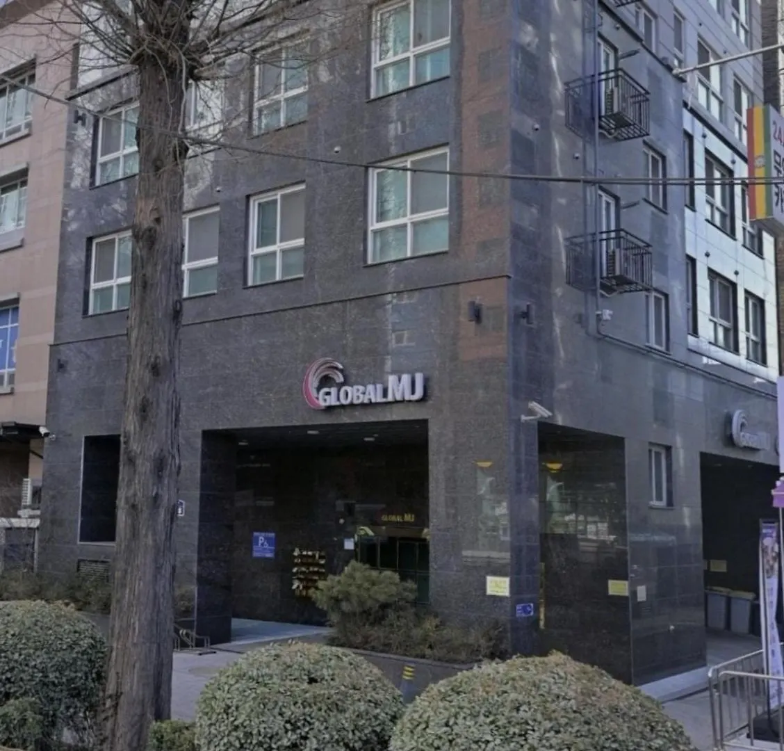 Clean Two-Room Accommodation With A Great View Near Gimpo Airport, Balsan, And Gangseo District Office Seoul